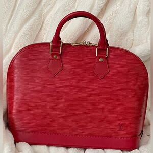 Louis Vuitton Epi Alma PM